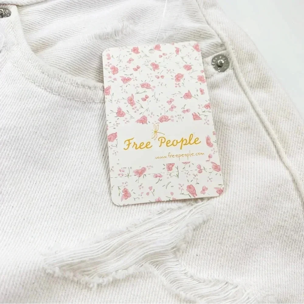 NWT Free People Makai Cutoff Short Off White Denim Distressed Size 24